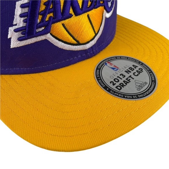 Los Angeles Lakers SnapBack 2013 Draft Cap Hat Flat-brimmed Logo Embroidered NBA - Picture 16 of 16